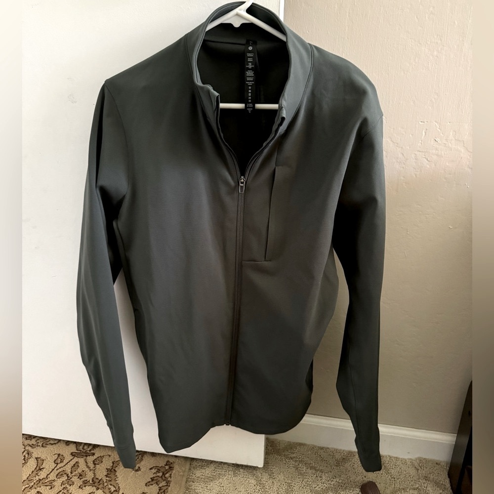 Lululemon Men’s Sojourn Jacket
